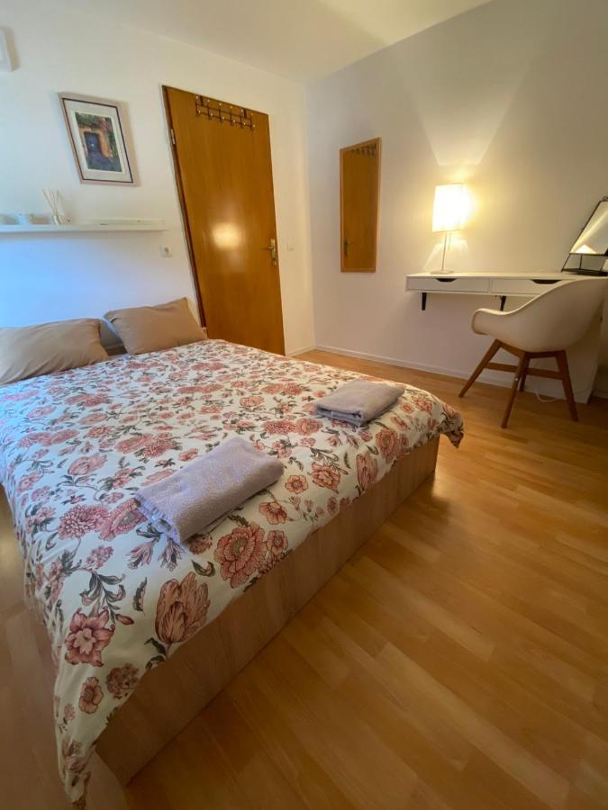 Viva 2 Rovinj Exterior foto